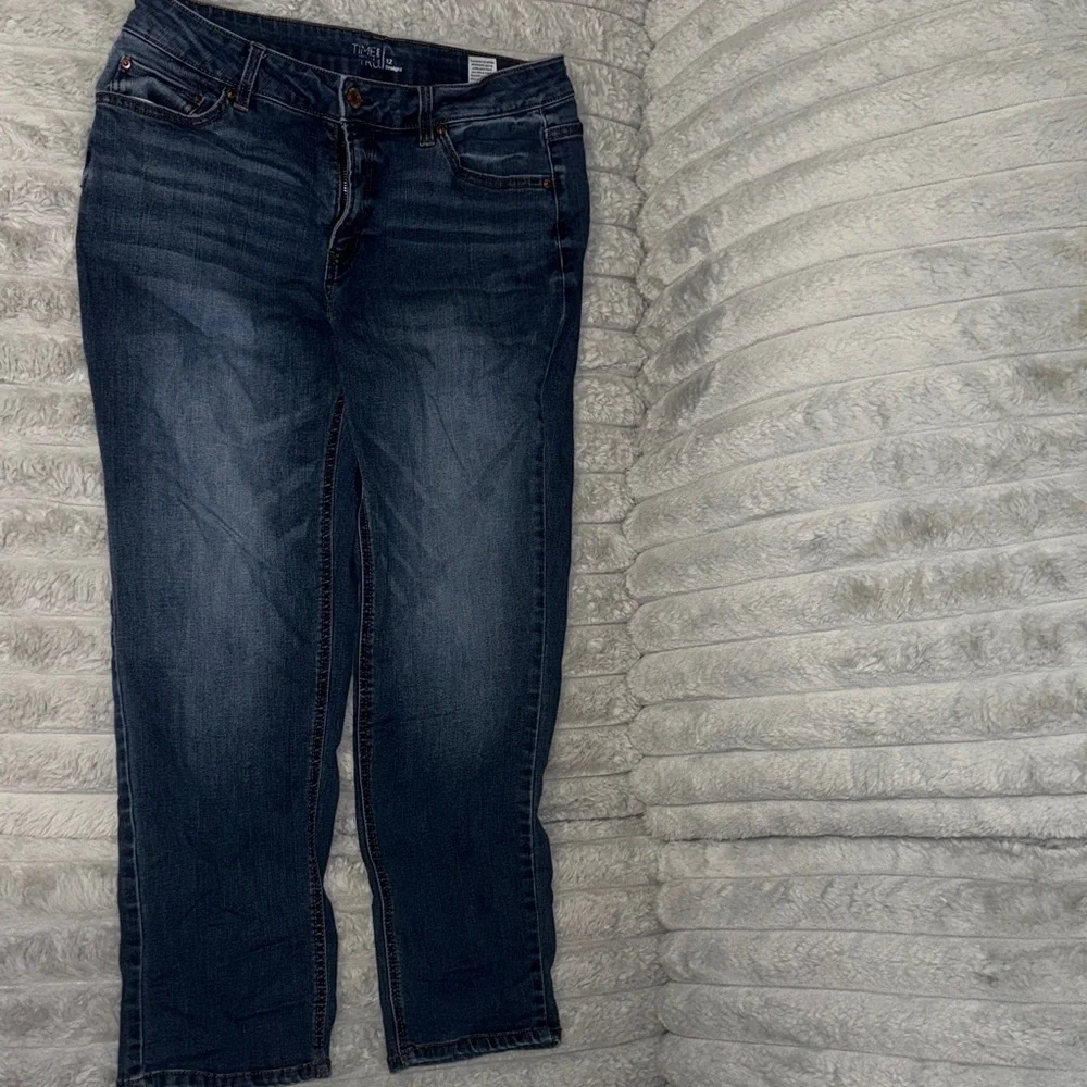 Time and Tru Indigo Straight Leg Jeans 12 - Picture 1 of 5